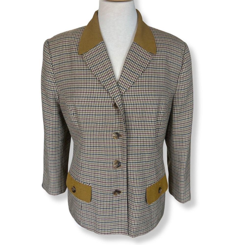 Classic Houndstooth Blazer with Tan Accents – Size 14 (Runs Small)